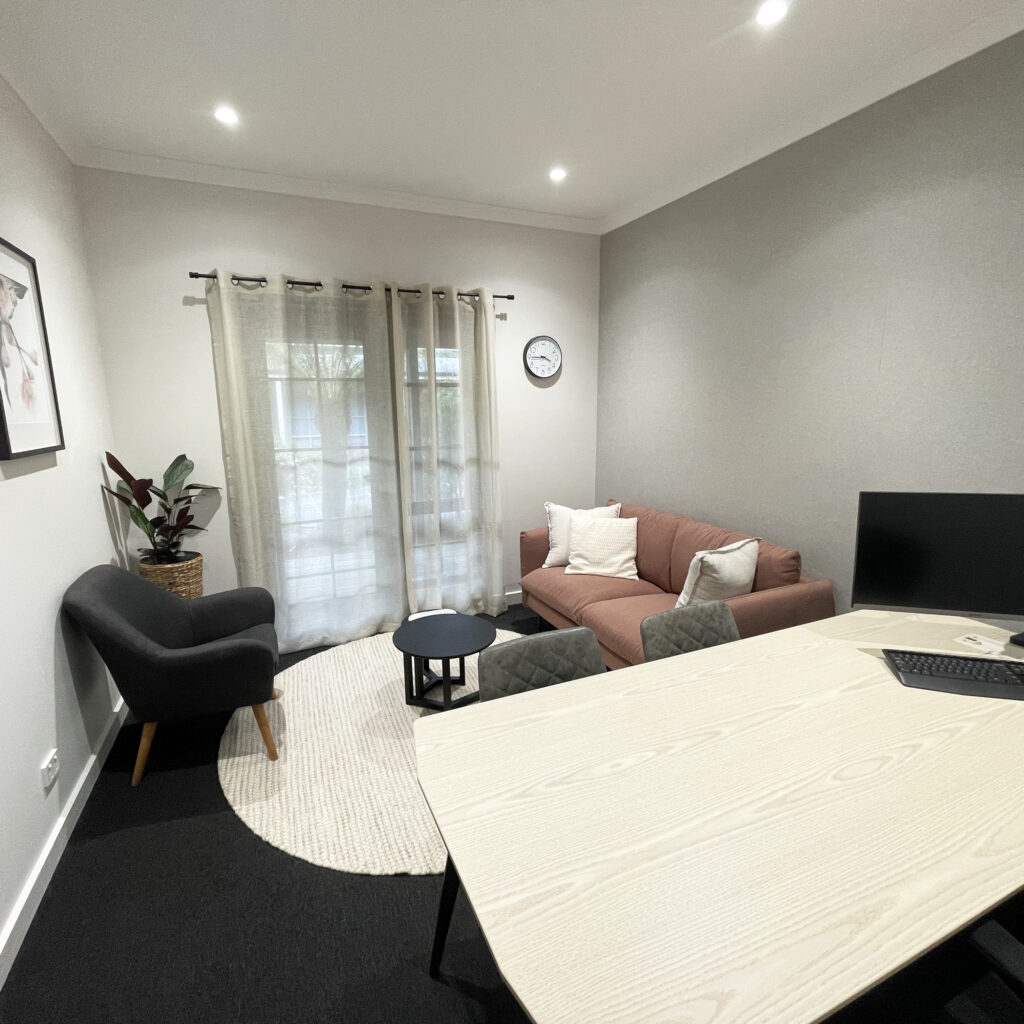 Medium Daily Private Office
